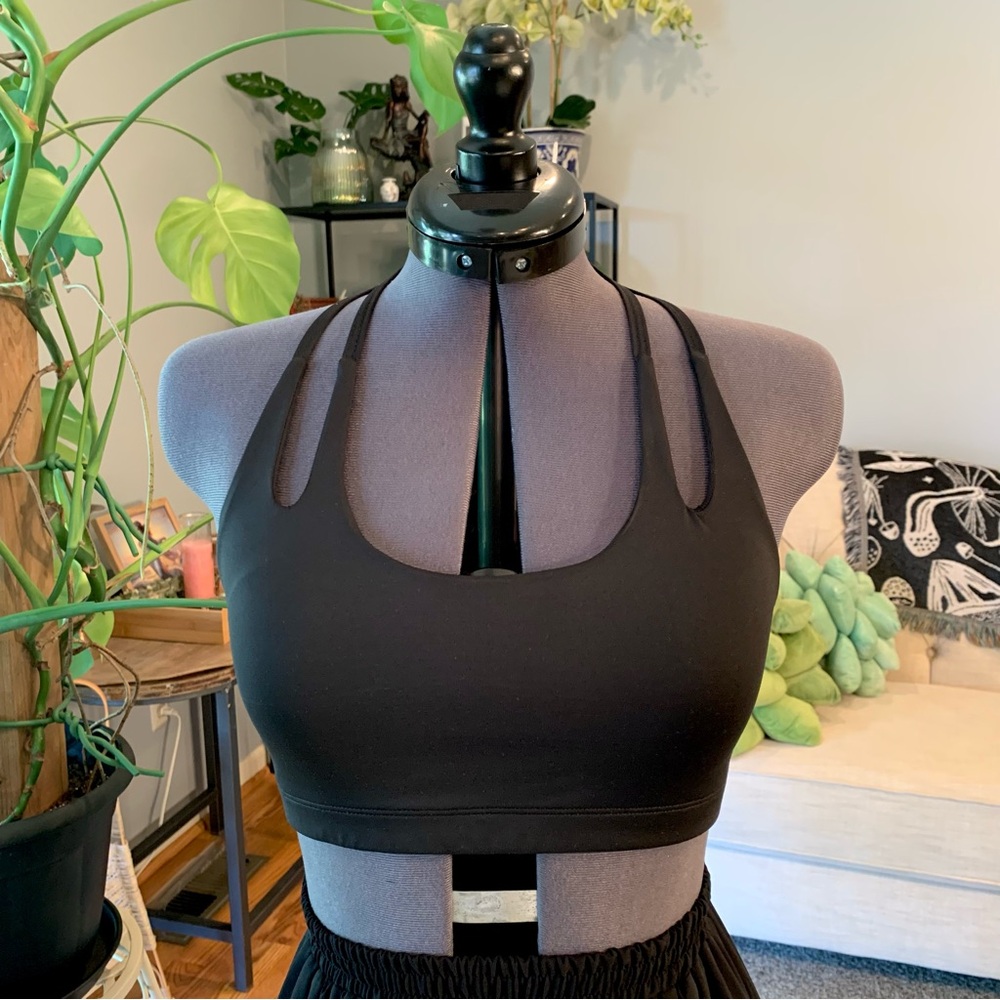 Montiel Activewear Teardrop Sports Bra, Black, Size Small